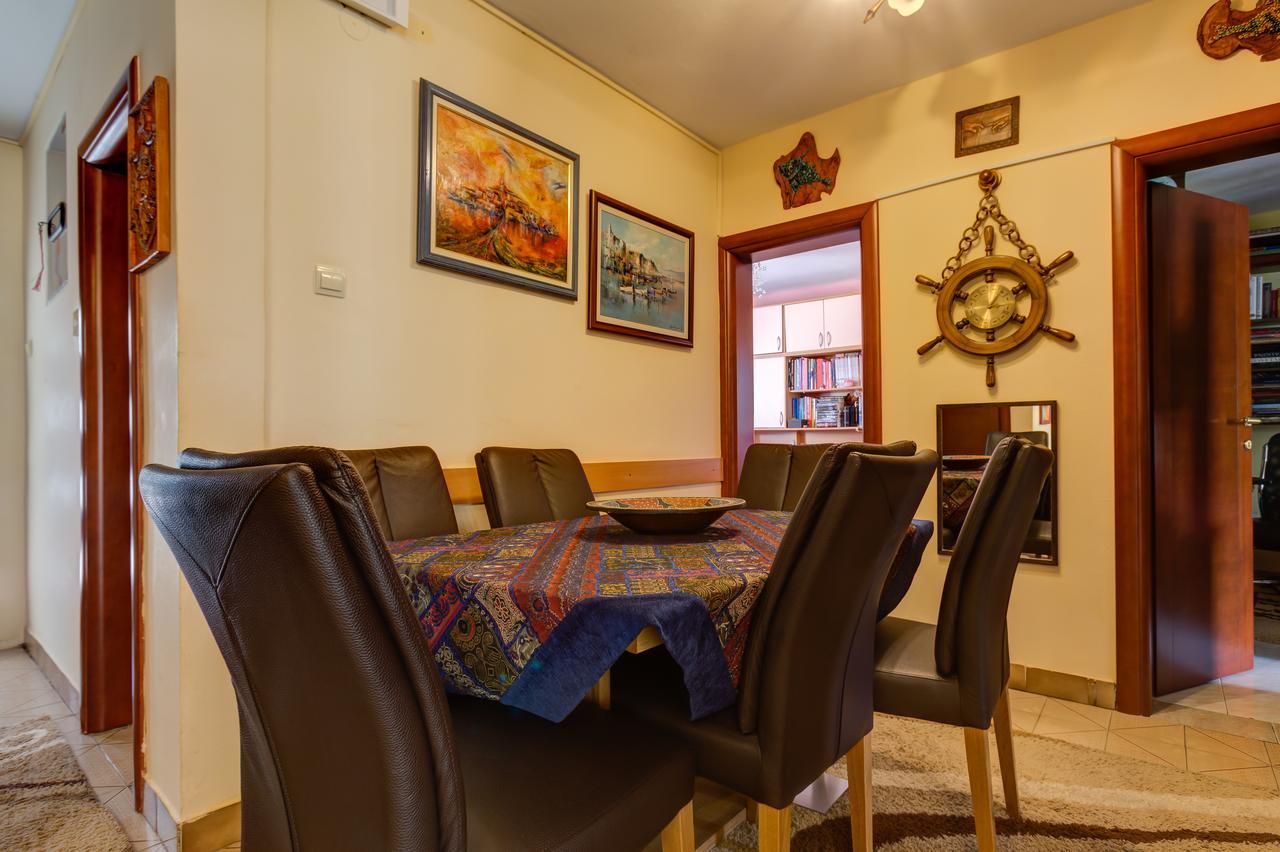 Apartments Varja Sveti Stefan Extérieur photo